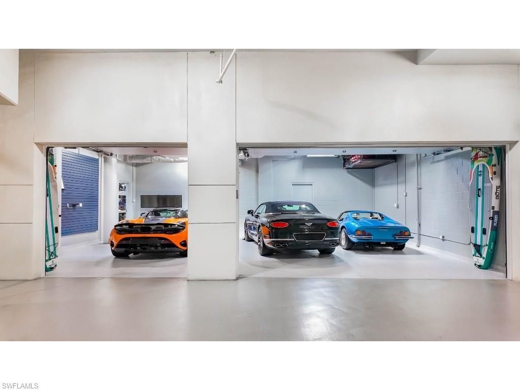 4101 Gulf Shore Blvd N, Unit PH-2, Naples, FL 34103 Photo