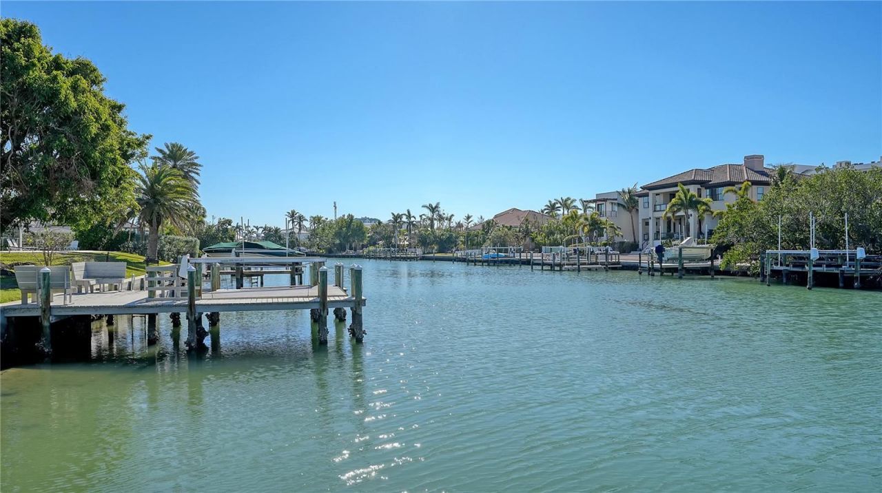 515 S Washington Drive, Sarasota, FL 34236 Photo