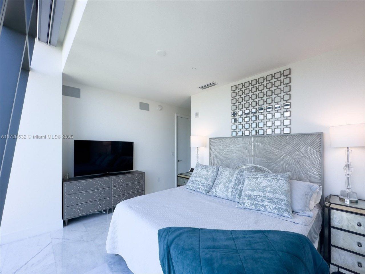 1451 Brickell Ave, Unit 4503, Miami, FL 33131 Photo