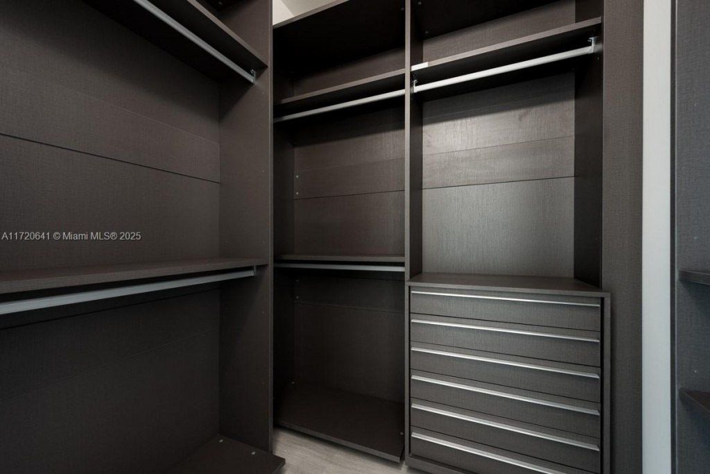 1451 Brickell Ave, Unit 2103, Miami, FL 33131 Photo