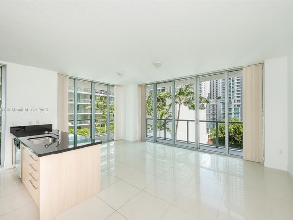 79 SW 12th St, Unit 1107-S, Miami, FL 33130