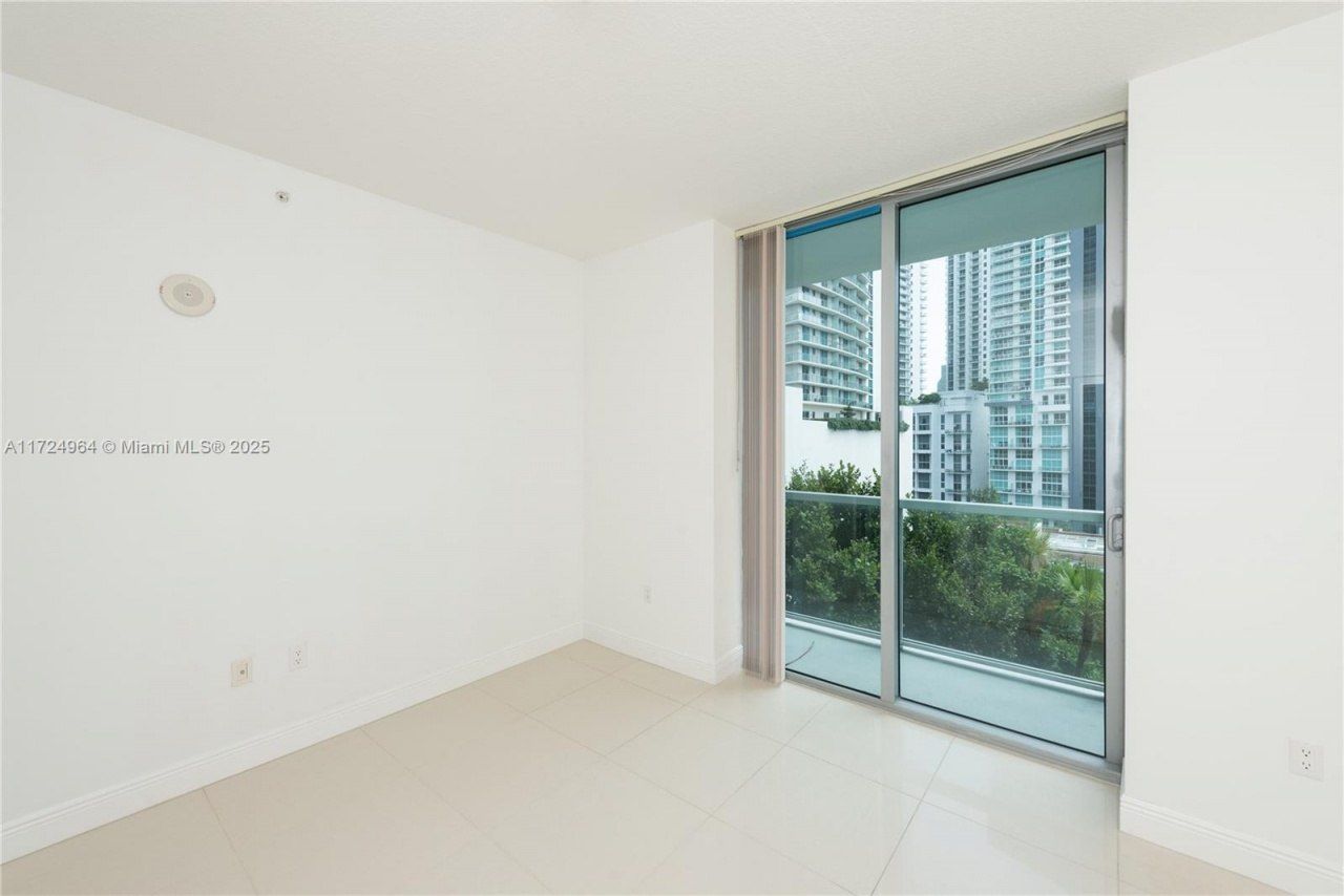 79 SW 12th St, Unit 1107-S, Miami, FL 33130 Photo