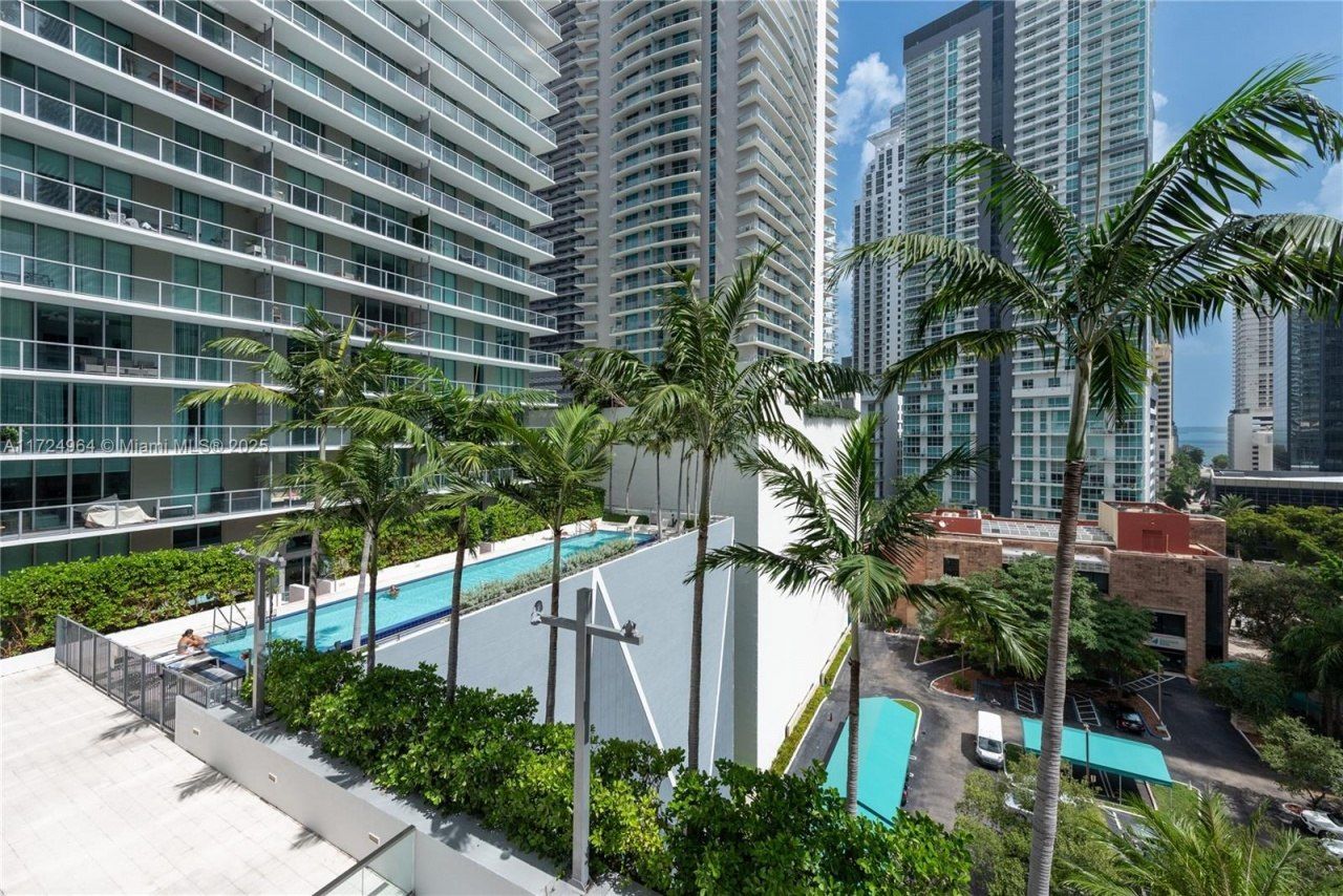 79 SW 12th St, Unit 1107-S, Miami, FL 33130 Photo