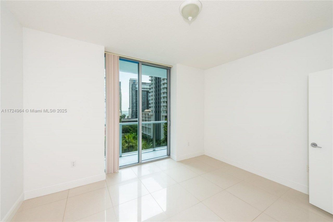 79 SW 12th St, Unit 1107-S, Miami, FL 33130 Photo