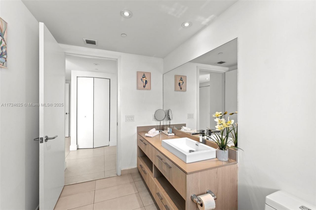 4111 S Ocean Dr, Unit 3511, Hollywood, FL 33019 Photo