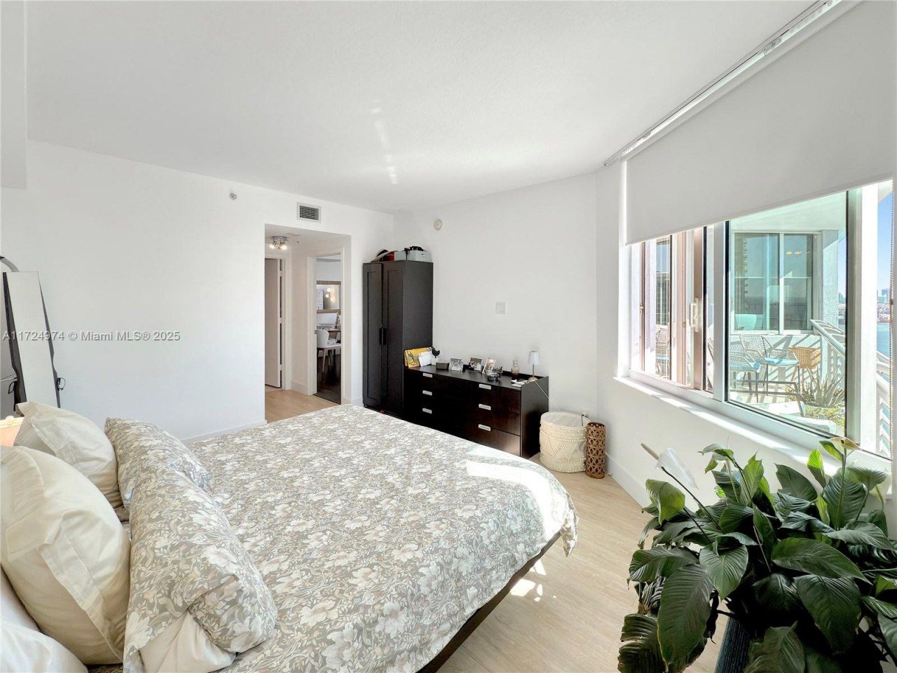 335 S Biscayne Blvd, Unit 2905, Miami, FL 33131 Photo