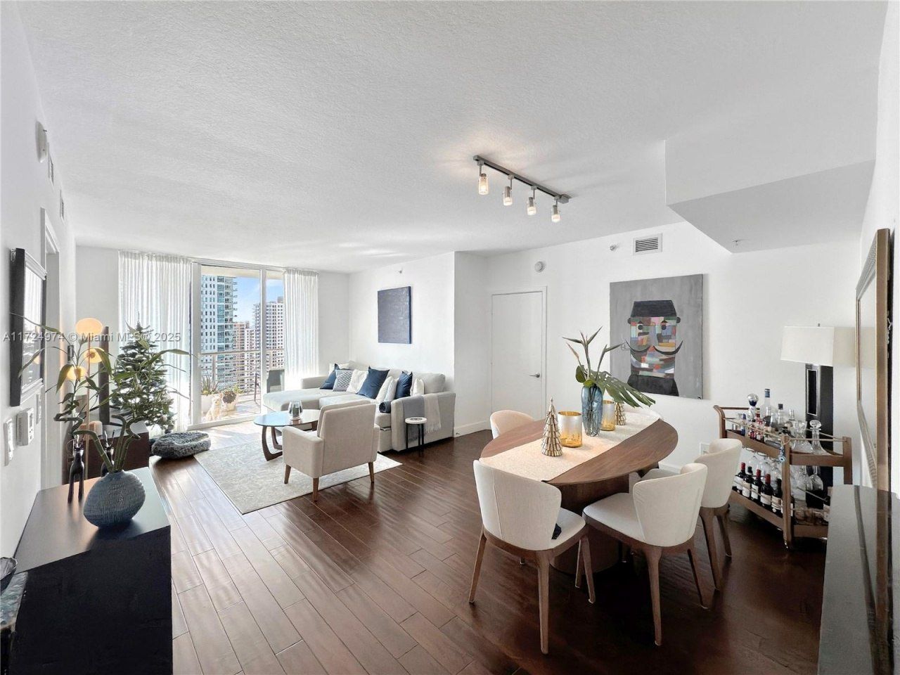 335 S Biscayne Blvd, Unit 2905, Miami, FL 33131 Photo