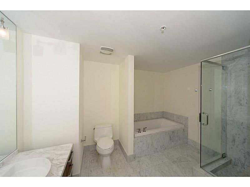 253 NE 2nd Street, Unit 2710, Miami, FL 33132 Photo