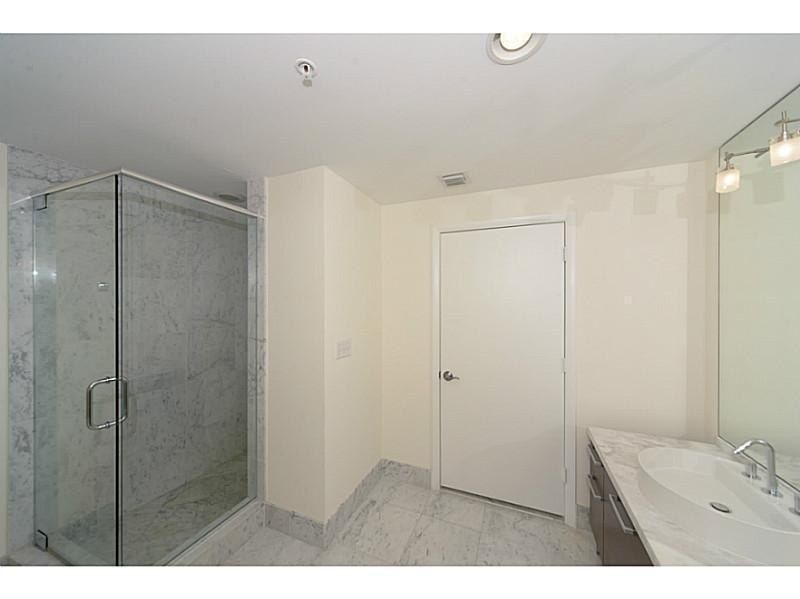 253 NE 2nd Street, Unit 2710, Miami, FL 33132 Photo