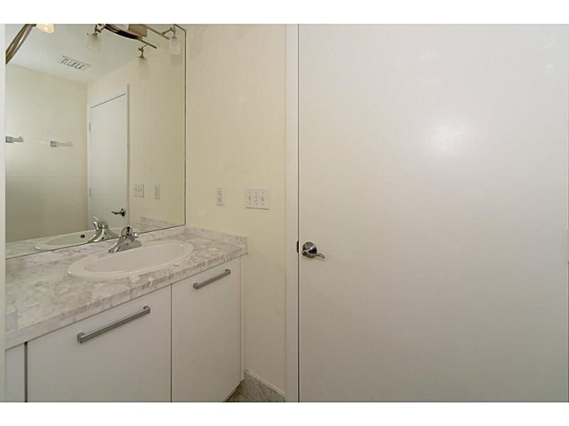 253 NE 2nd Street, Unit 2710, Miami, FL 33132 Photo