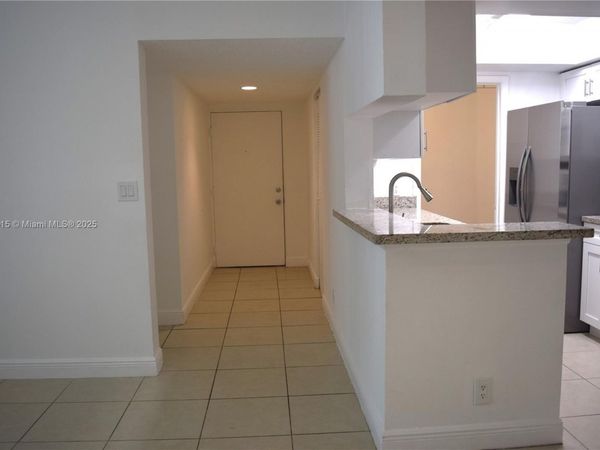 5628 Rock Island Rd, Unit 185, Tamarac, FL 33319