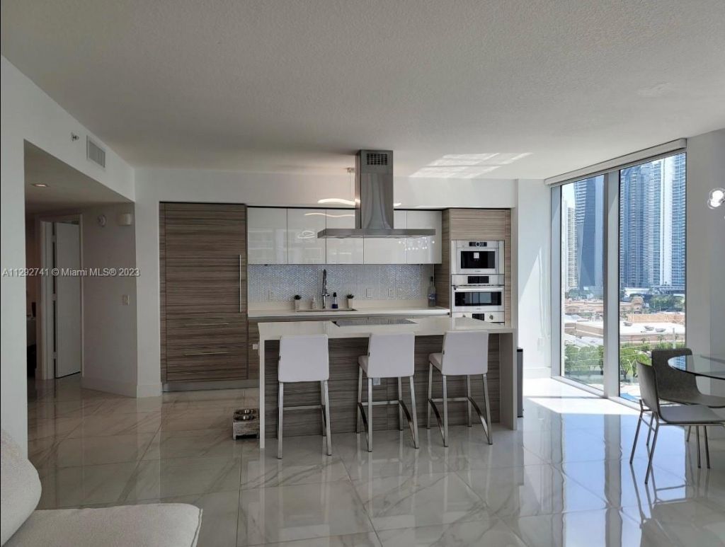 300 Sunny Isles Blvd, Unit 4-1202, Sunny Isles Beach, FL 33160 Photo
