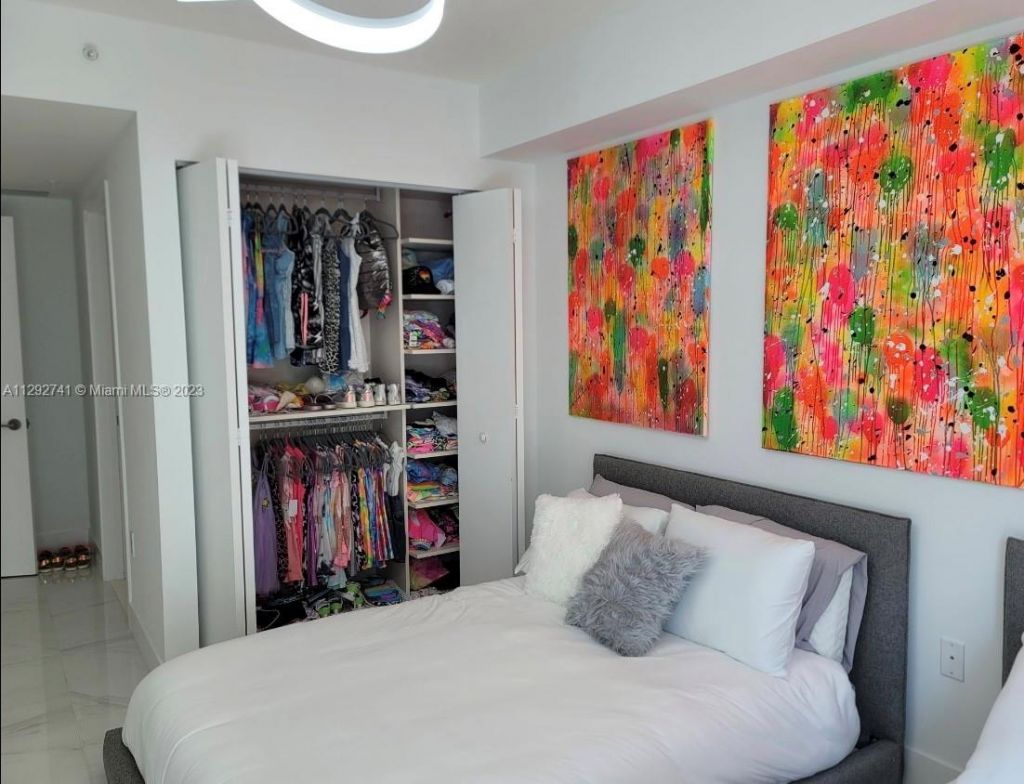 300 Sunny Isles Blvd, Unit 4-1202, Sunny Isles Beach, FL 33160 Photo