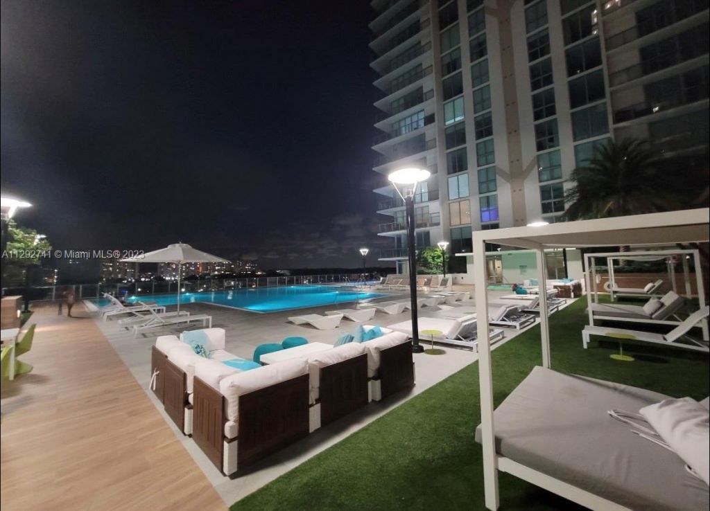 300 Sunny Isles Blvd, Unit 4-1202, Sunny Isles Beach, FL 33160 Photo