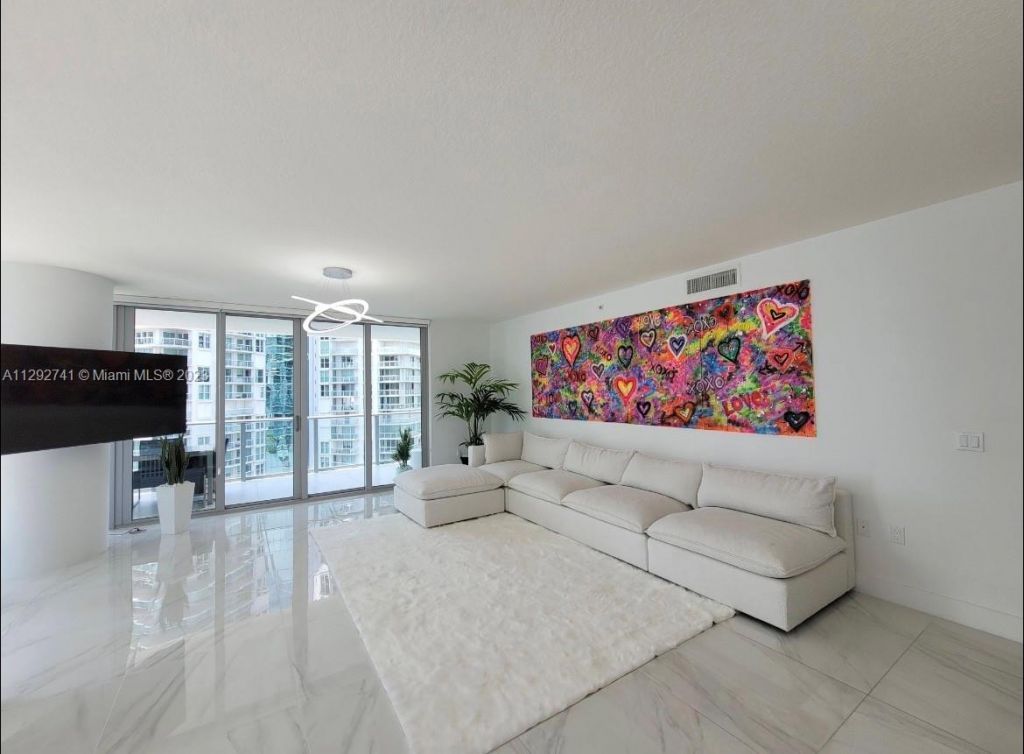 300 Sunny Isles Blvd, Unit 4-1202, Sunny Isles Beach, FL 33160 Photo