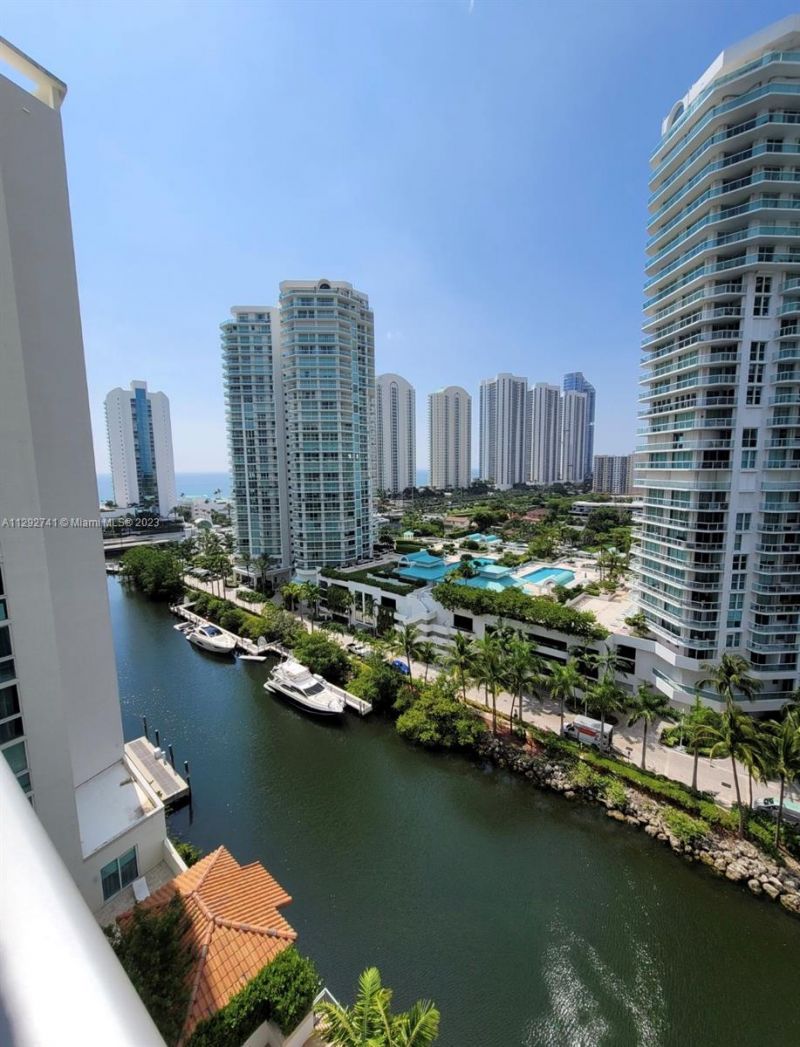 300 Sunny Isles Blvd, Unit 4-1202, Sunny Isles Beach, FL 33160 Photo