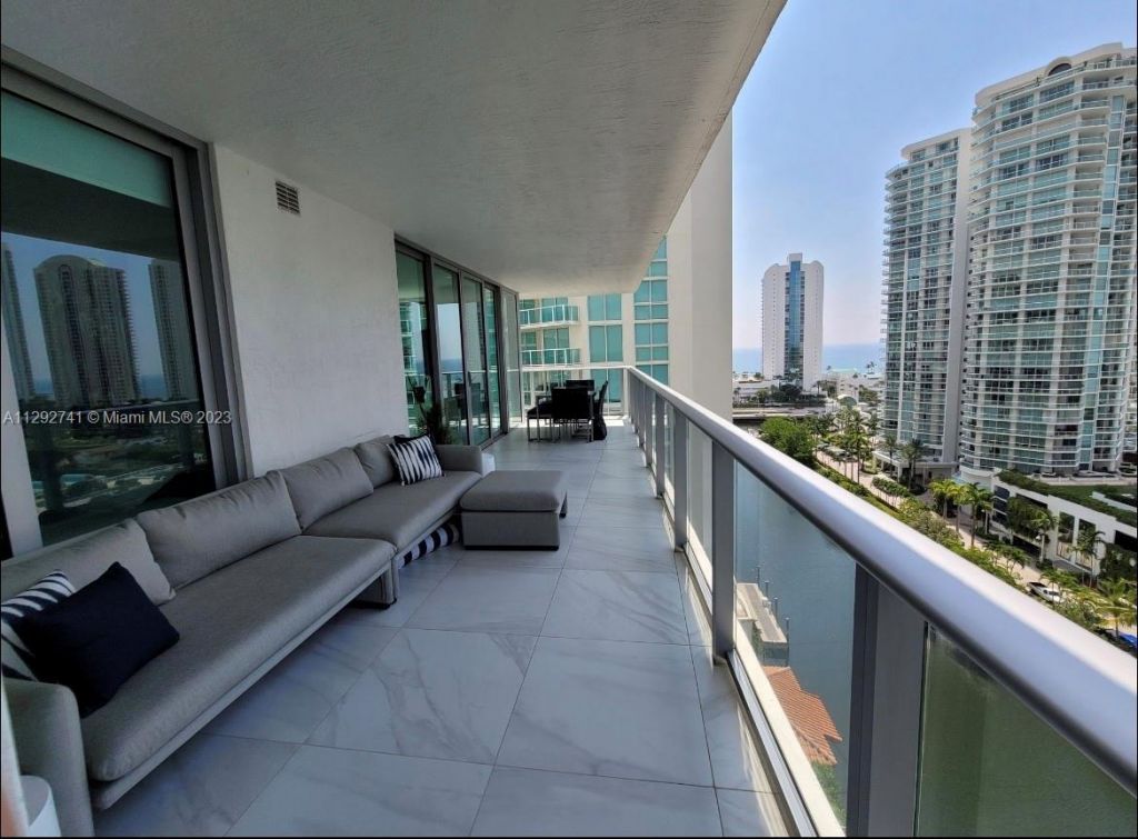 300 Sunny Isles Blvd, Unit 4-1202, Sunny Isles Beach, FL 33160 Photo