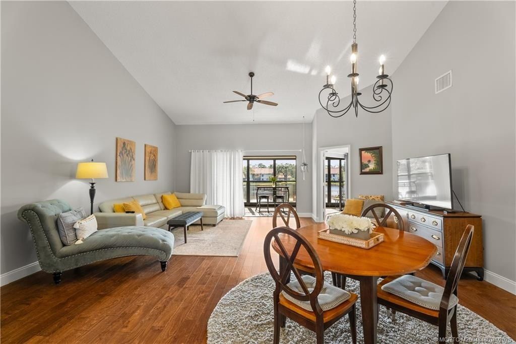 6130 SE Martinique Drive, Unit 201, Stuart, FL 34997 Photo