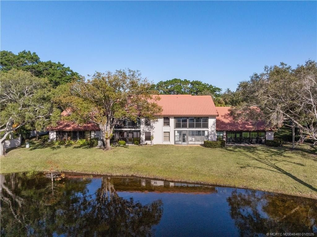 6130 SE Martinique Drive, Unit 201, Stuart, FL 34997 Photo