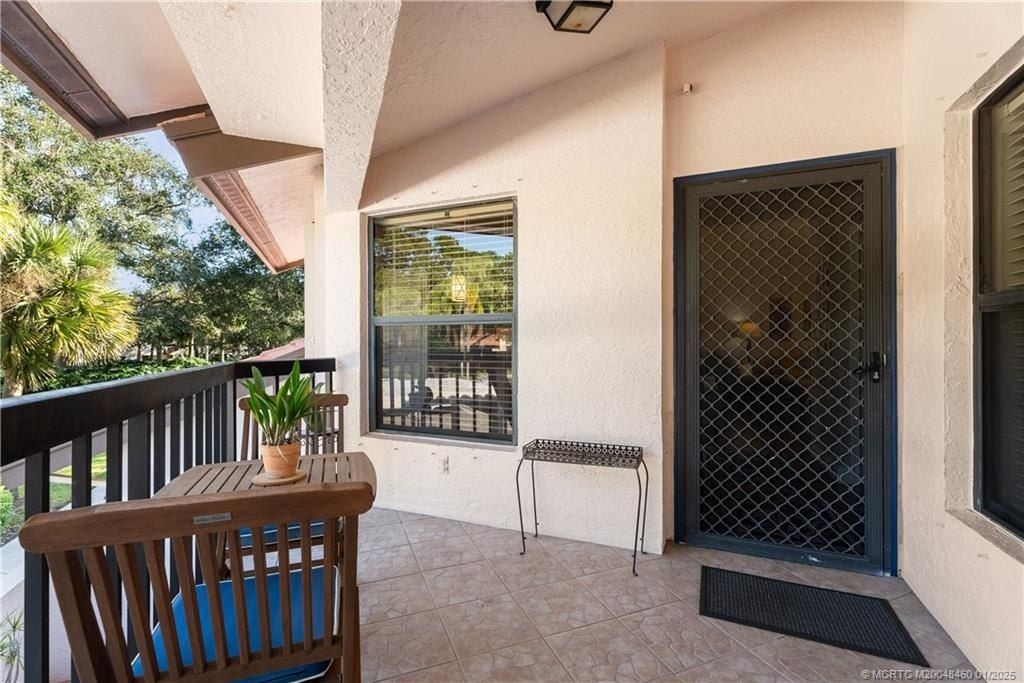 6130 SE Martinique Drive, Unit 201, Stuart, FL 34997 Photo