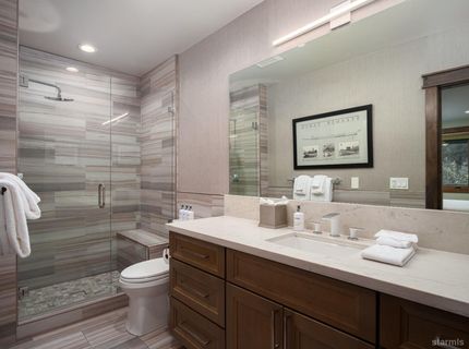 30 Lake Parkway, Unit 5, South Lake Tahoe, CA 96150 Photo