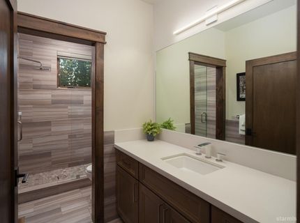 30 Lake Parkway, Unit 5, South Lake Tahoe, CA 96150 Photo