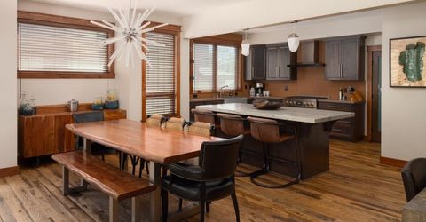 30 Lake Parkway, Unit 15, South Lake Tahoe, CA 96150 Photo