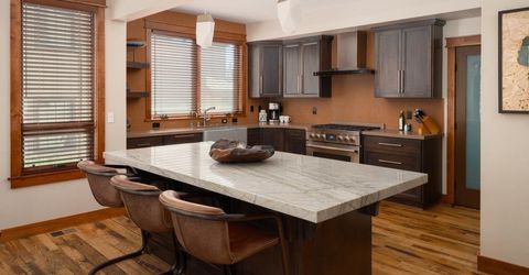 30 Lake Parkway, Unit 15, South Lake Tahoe, CA 96150 Photo