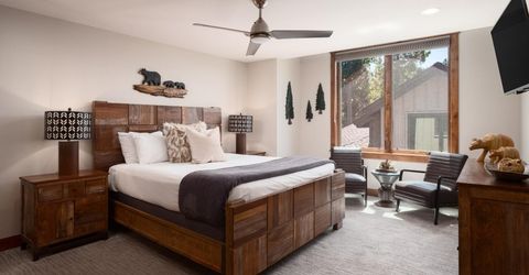 30 Lake Parkway, Unit 15, South Lake Tahoe, CA 96150 Photo
