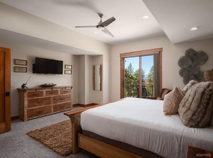 30 Lake Parkway, Unit 15, South Lake Tahoe, CA 96150 Photo