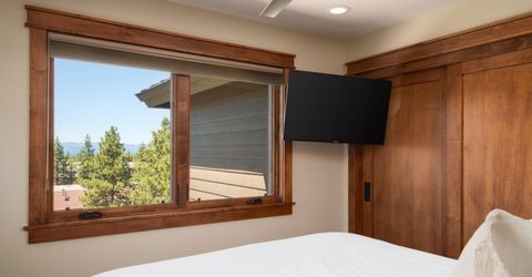 30 Lake Parkway, Unit 15, South Lake Tahoe, CA 96150 Photo