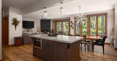 30 Lake Parkway, Unit 15, South Lake Tahoe, CA 96150 Photo