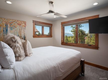 30 Lake Parkway, Unit 15, South Lake Tahoe, CA 96150 Photo