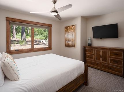 30 Lake Parkway, Unit 15, South Lake Tahoe, CA 96150 Photo