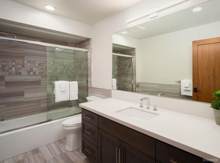 30 Lake Parkway, Unit 15, South Lake Tahoe, CA 96150 Photo