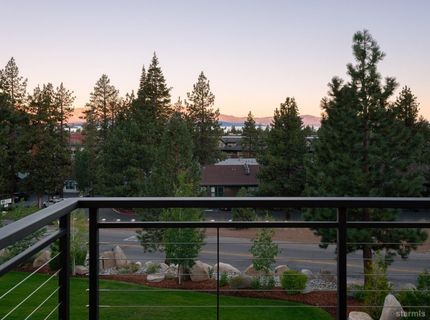 30 Lake Parkway, Unit 15, South Lake Tahoe, CA 96150 Photo