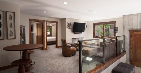 30 Lake Parkway, Unit 15, South Lake Tahoe, CA 96150 Photo