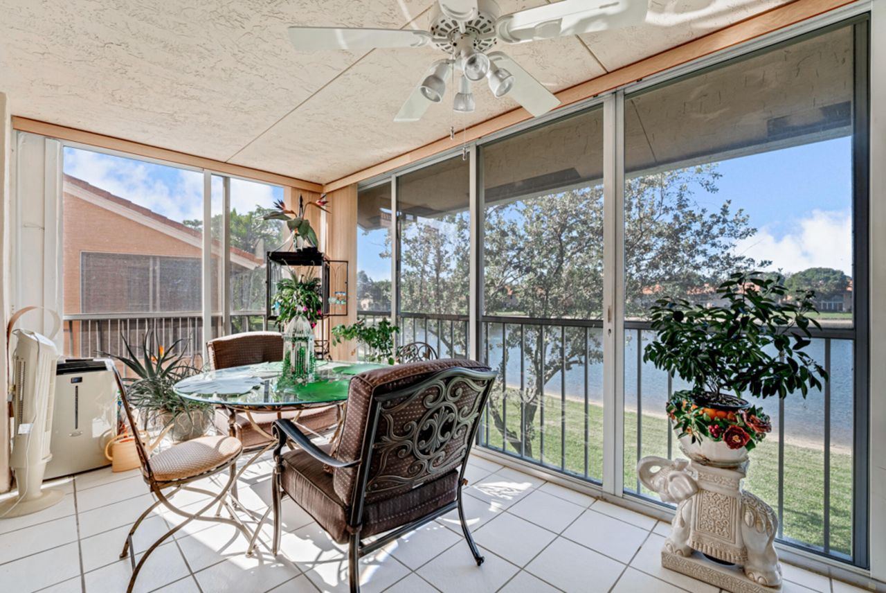 9817 Seacrest Circle, Unit 201, Boynton Beach, FL 33437 Photo