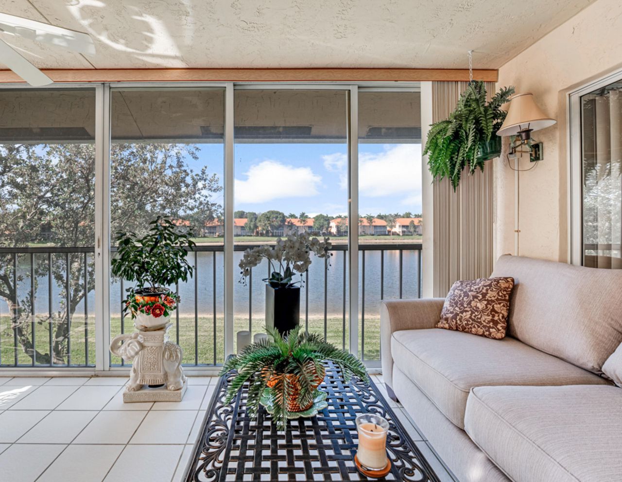 9817 Seacrest Circle, Unit 201, Boynton Beach, FL 33437 Photo