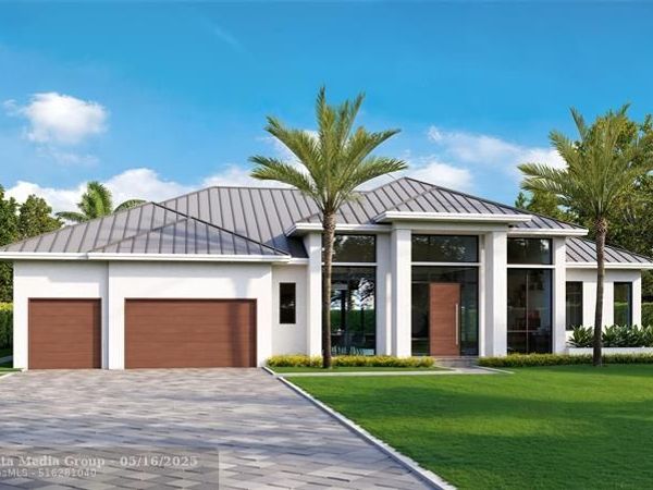 2724 NE 21st Ct, Fort Lauderdale, FL 33305