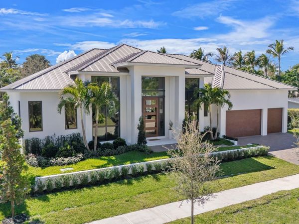 2724 NE 21st Court, Fort Lauderdale, FL 33305