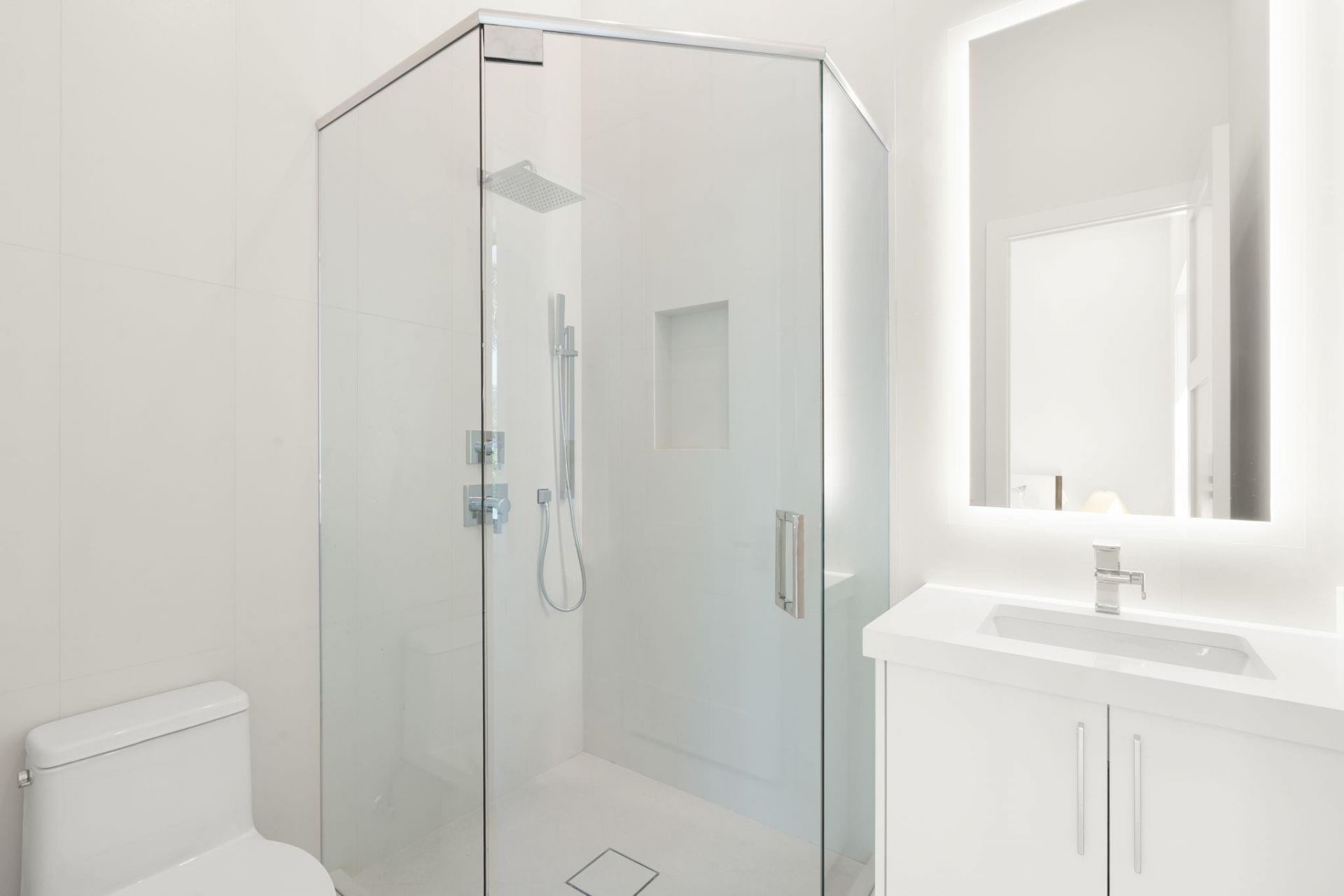 2724 NE 21st Court, Fort Lauderdale, FL 33305 Photo