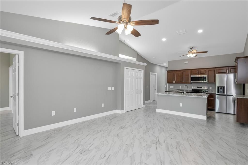 113-115 Gilbert Ave S, Lehigh Acres, FL 33973 Photo