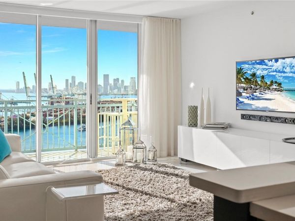 90 Alton Rd, Unit 3010, Miami Beach, FL 33139