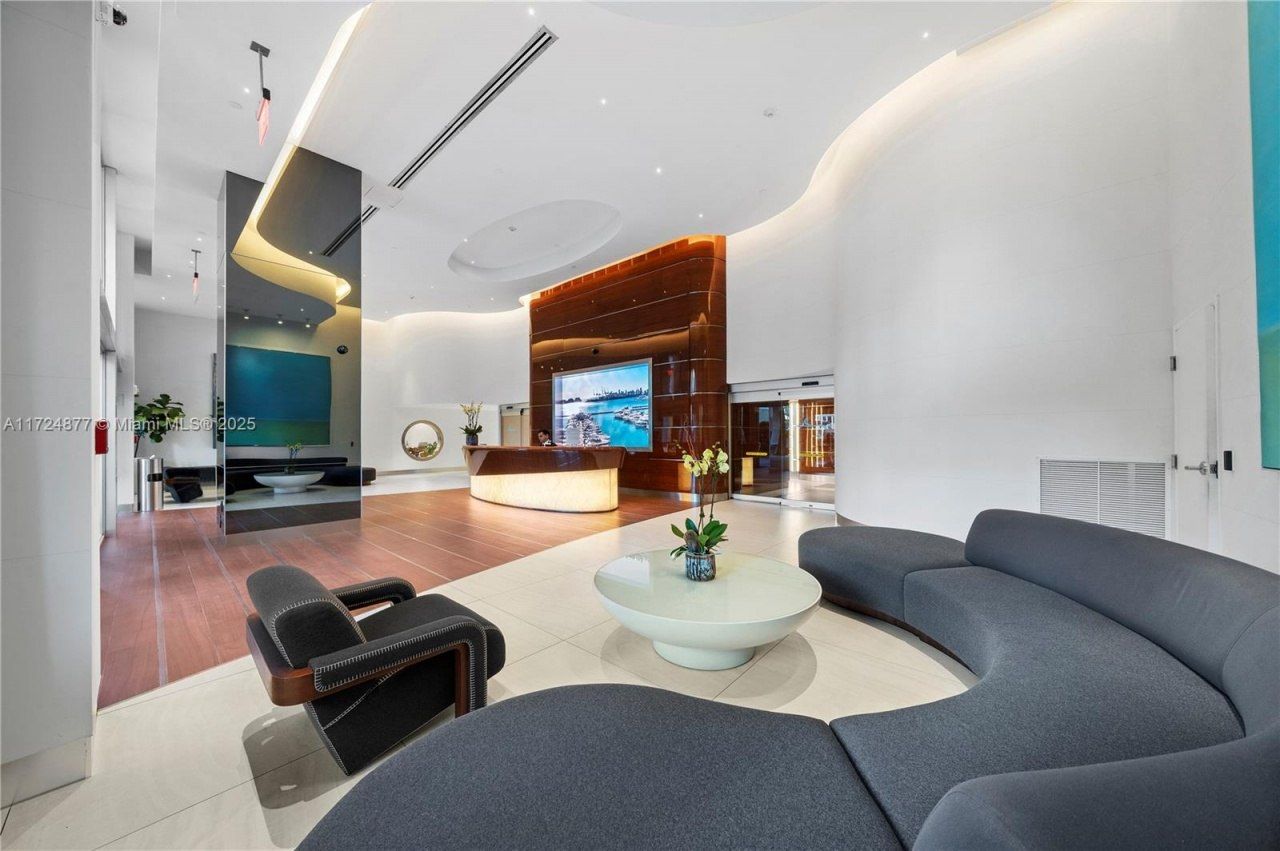 90 Alton Rd, Unit 3010, Miami Beach, FL 33139 Photo