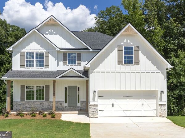 2023 Camberle Court, Unit 144, Forsyth, GA 31029