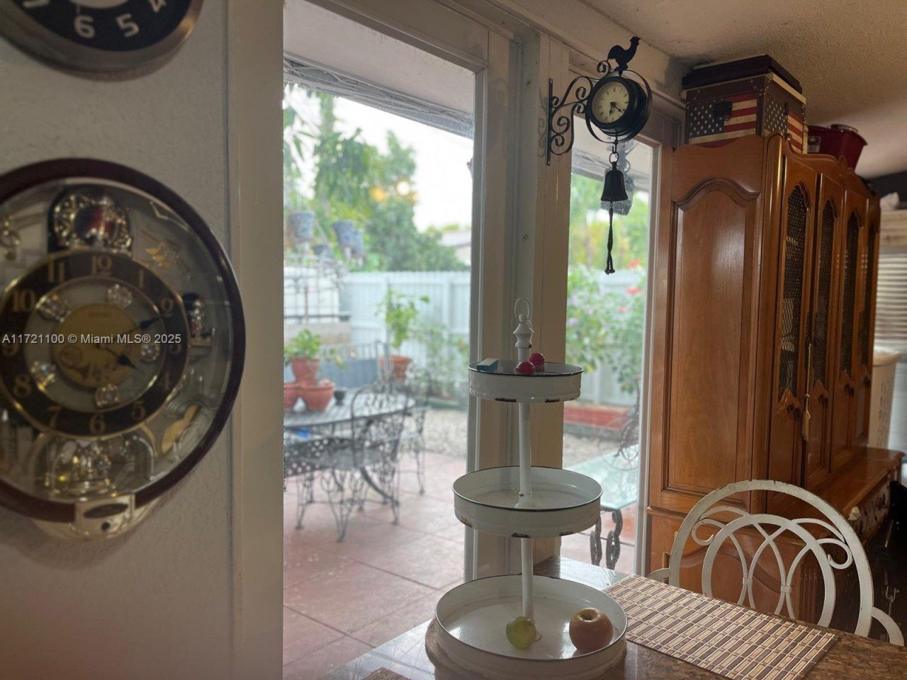 6760 W 6th Ct, Hialeah, FL 33012 Photo