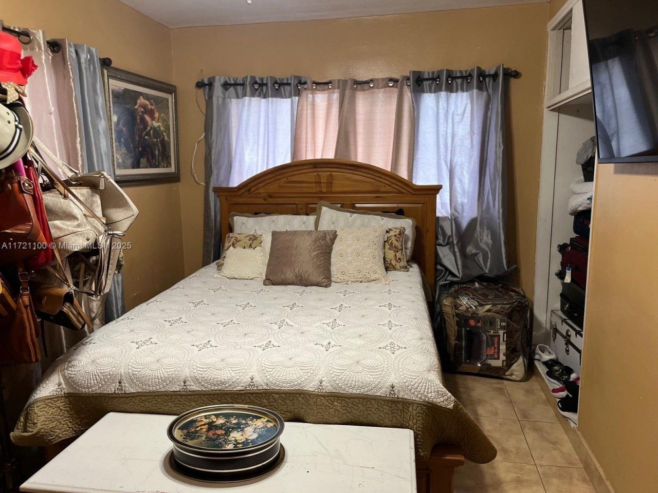 6760 W 6th Ct, Hialeah, FL 33012 Photo