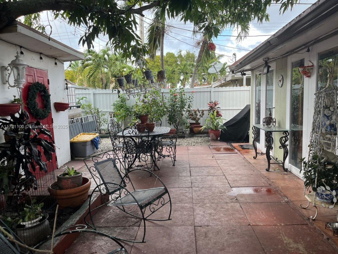 6760 W 6th Ct, Hialeah, FL 33012 Photo