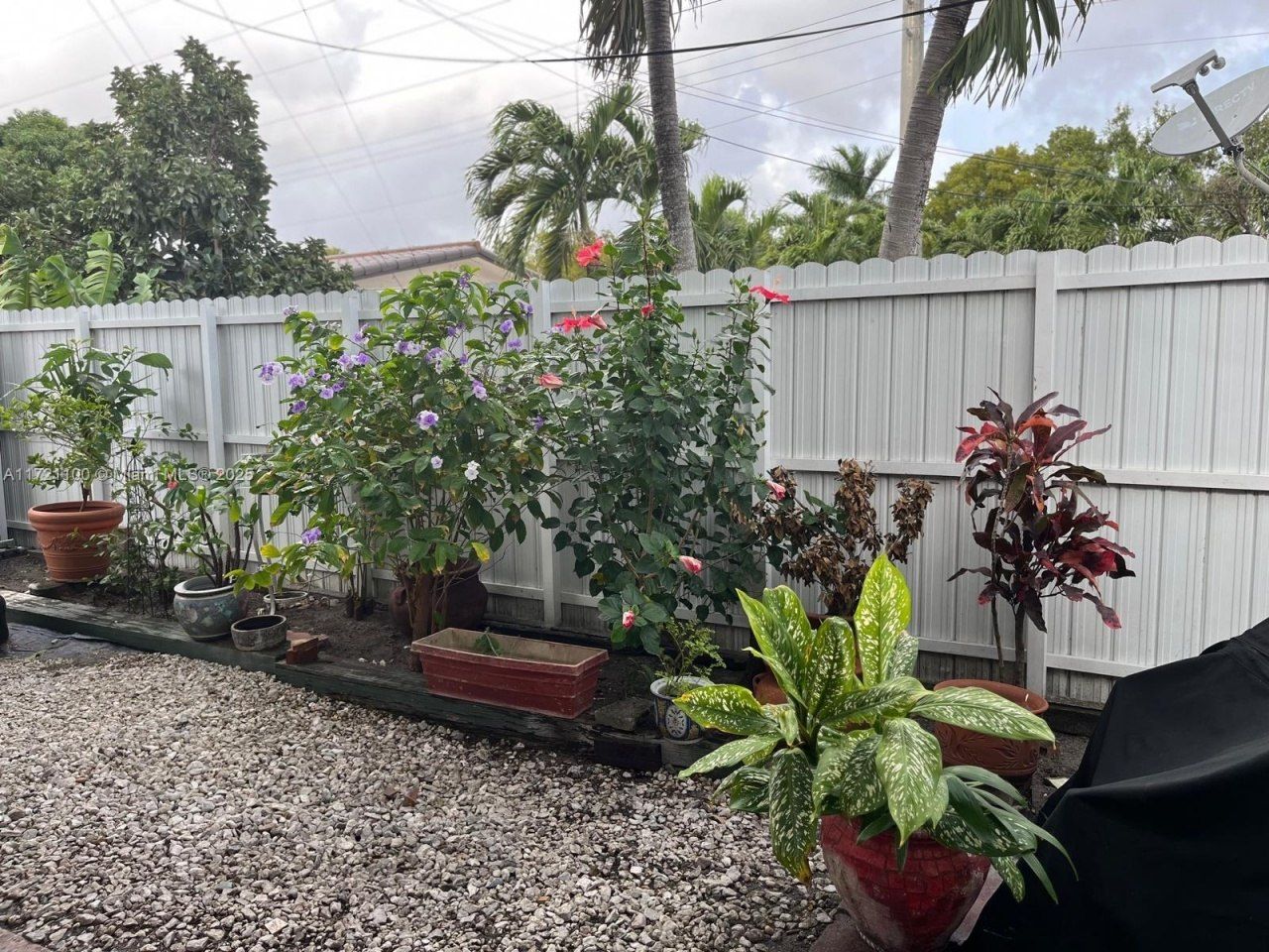 6760 W 6th Ct, Hialeah, FL 33012 Photo